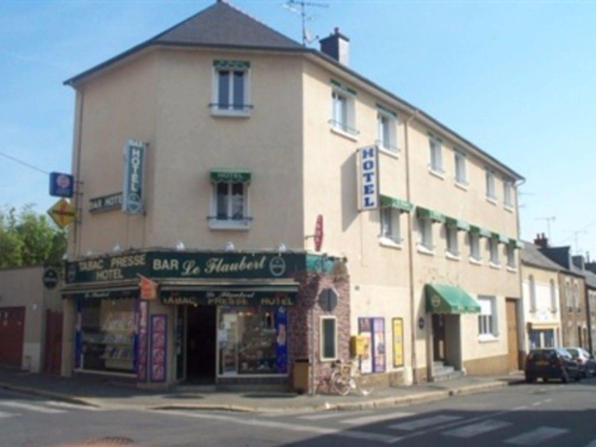Hotel Le Flaubert Fougères Exterior foto